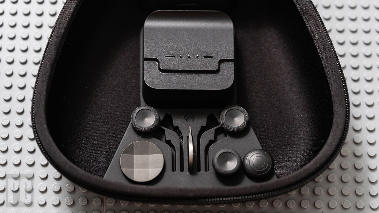  Xbox Elite Controller Series 2-03 